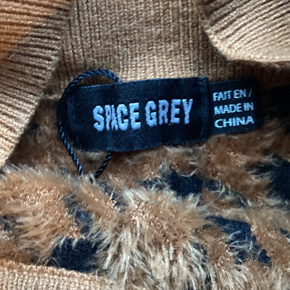 Overalls by Space Grey - Picture 5 of 5